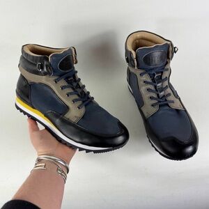 John Fluevog Run Wild Boots Men's 9 Black Blue Leather Lace Up Ankle Outdoor
